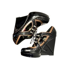 Betsey Johnson Lace Up Oxford Wedges- Tadum